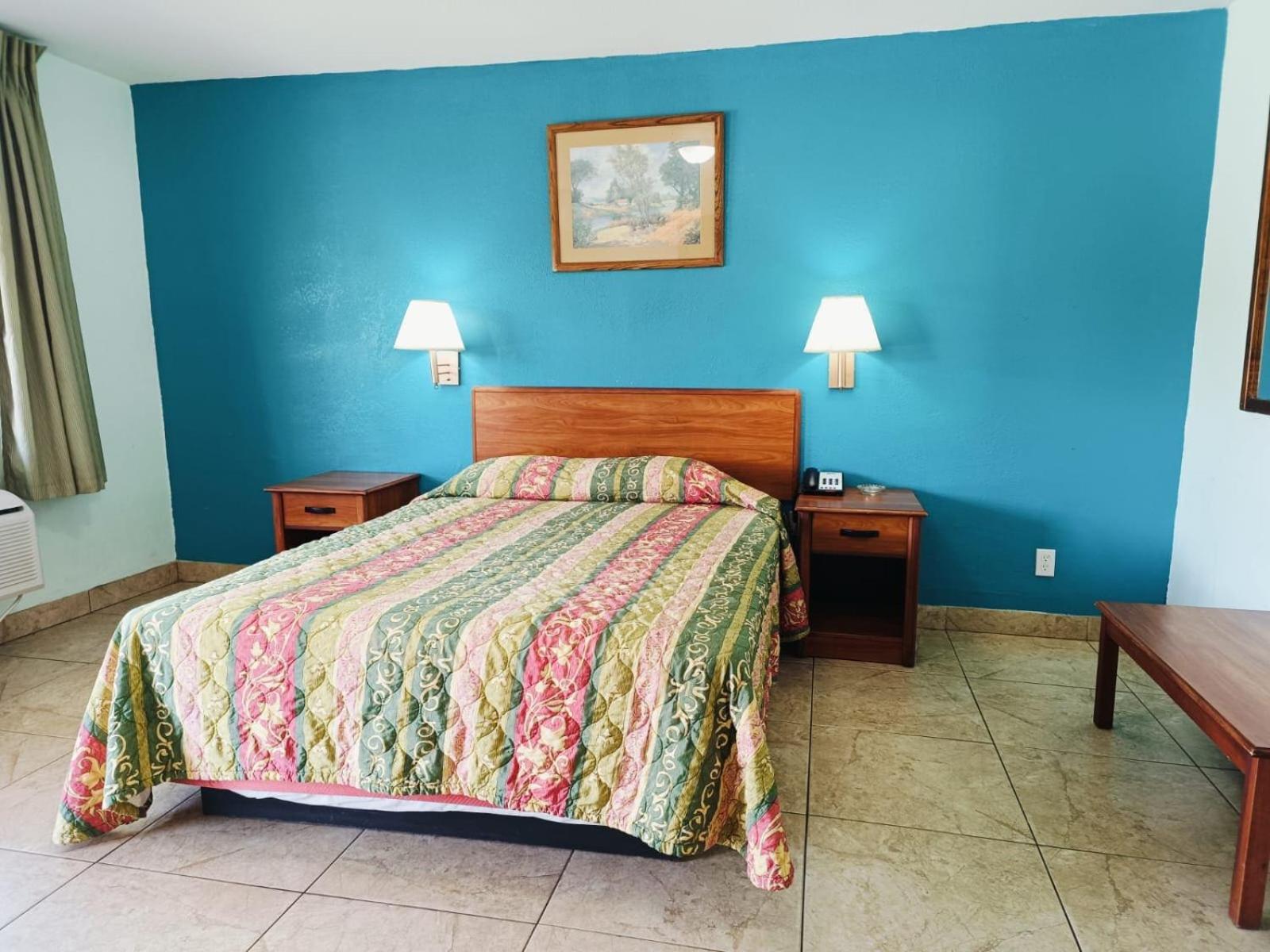 Budget Inn By Oyo Edinburg Hwy 281 Eksteriør billede